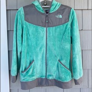 aqua blue north face fleece!